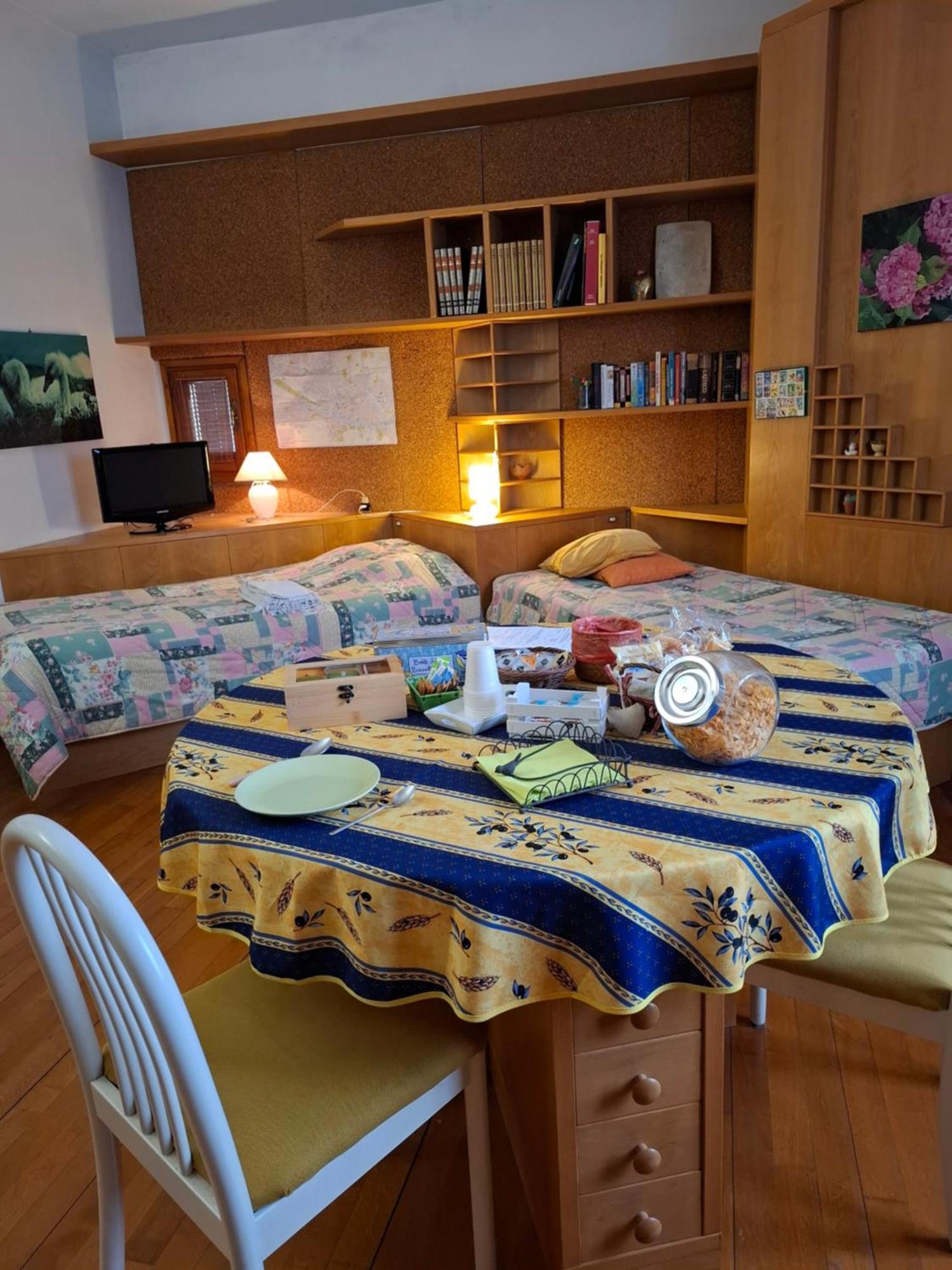 B&B Due Abeti ฟลอเรนซ์ ภายนอก รูปภาพ